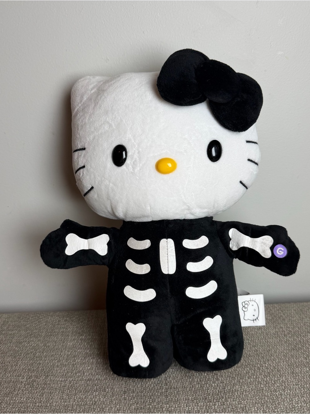 Hello Kitty Skeleton Side Stepper Halloween Sanrio Spooky Decor Plush Dances